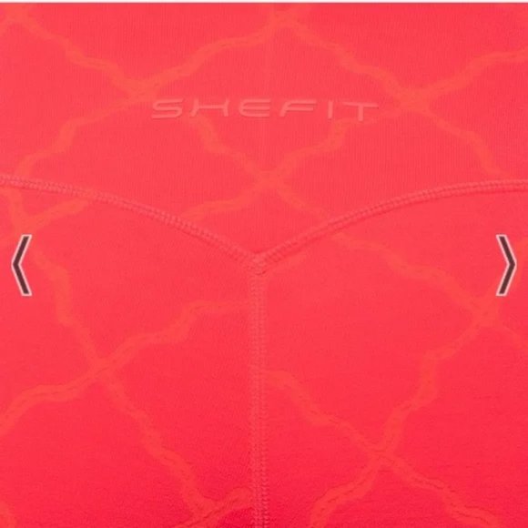 NWT SHEFIT  Rush Red Leggings + Workout Towel+ Wash Bag Compression - Picture 7 of 14